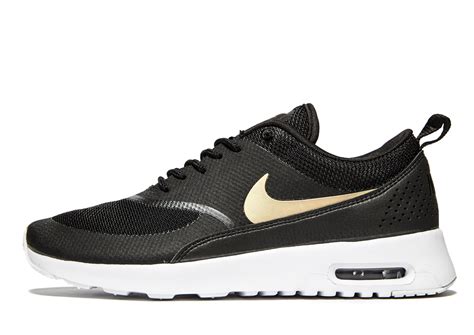 Nike Thea 